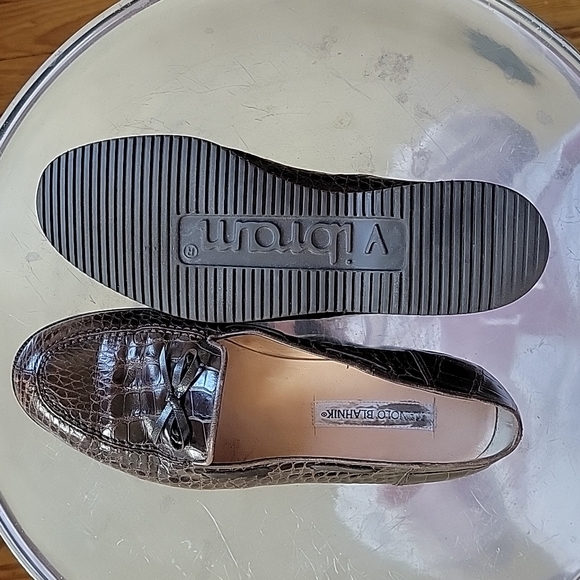 Manolo Blahnik, men\'s size 7.5, brown alligator slip-ons. New vibram sole! main image 5
